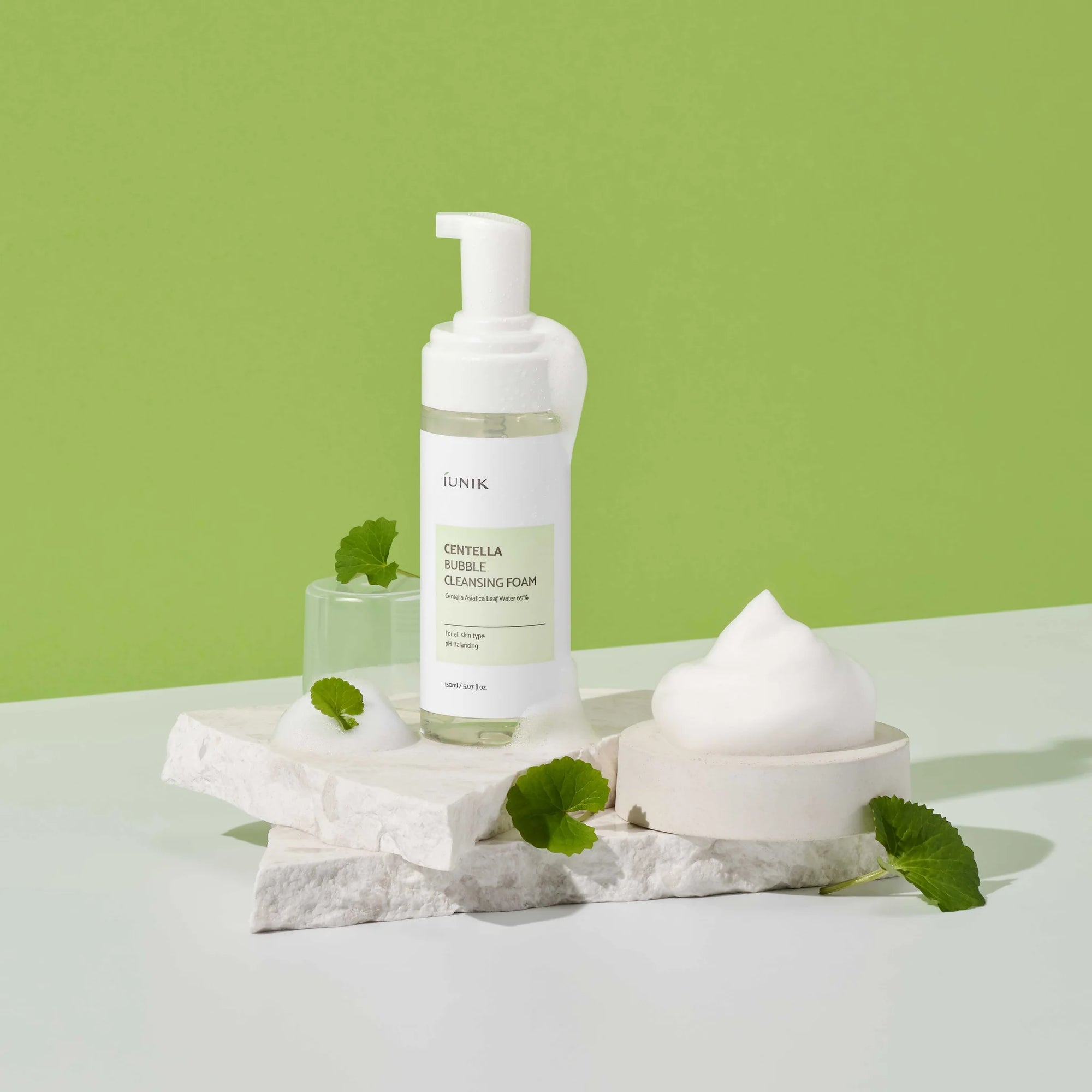 IUNIK Centella Bubble Cleansing Foam 150mL